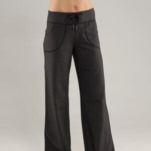 Vintage still pants size 8